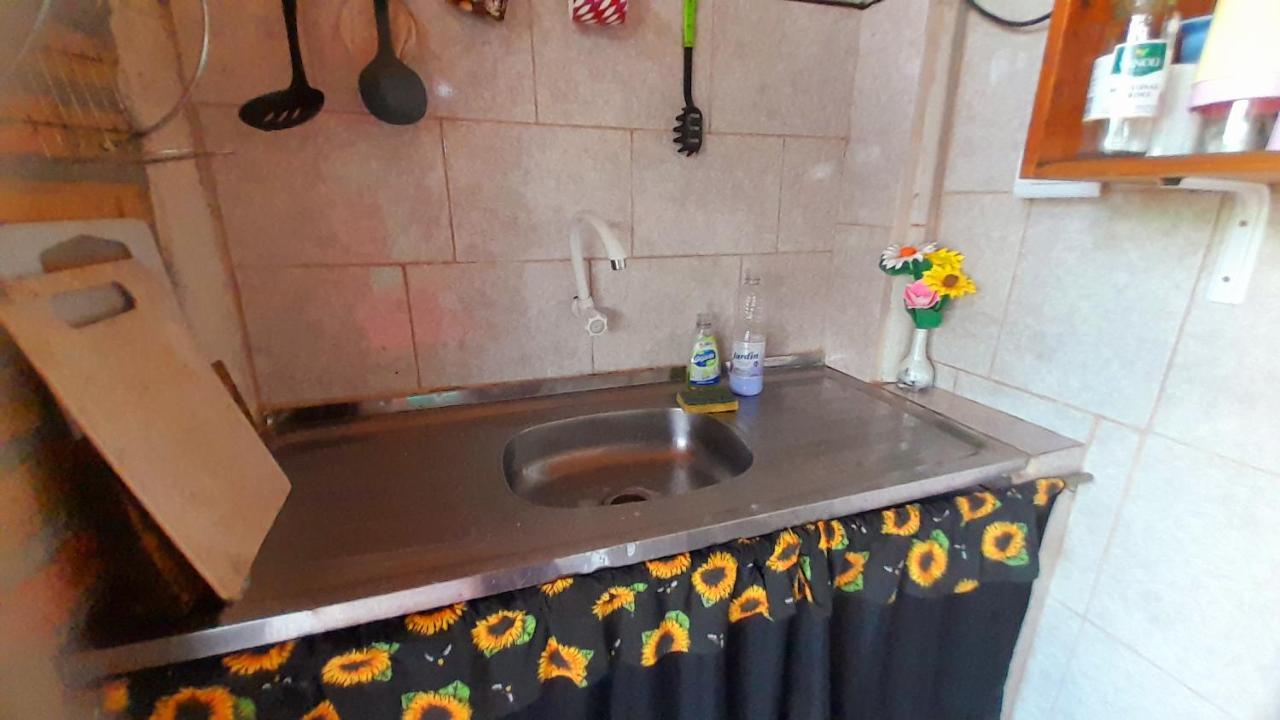 Hostel Loli 푸에르토이과수 외부 사진